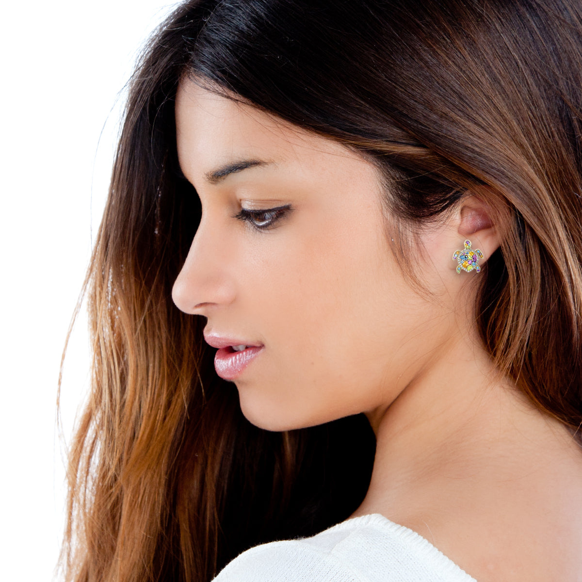 עגילי צב עם אבנים חצי יקרות