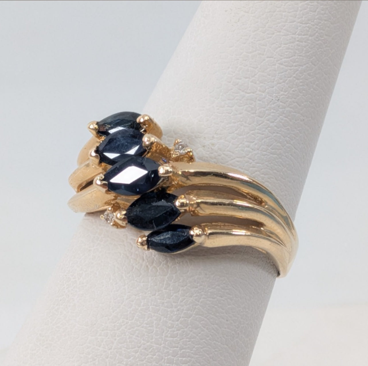 14K Yellow Gold Ring w/ Blue & Clear Stone Accents