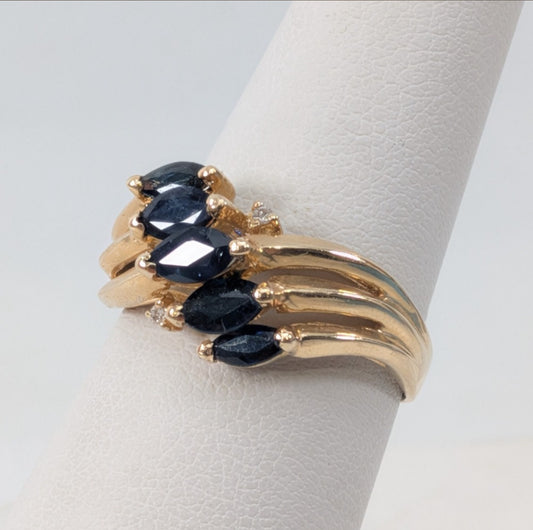 14K Yellow Gold Ring w/ Blue & Clear Stone Accents
