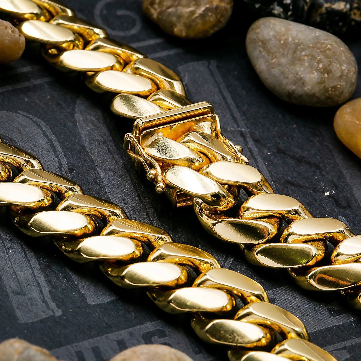 14K SOLID YELLOW GOLD MIAMI CUBAN CHAIN 11MM IN SIZES 26"