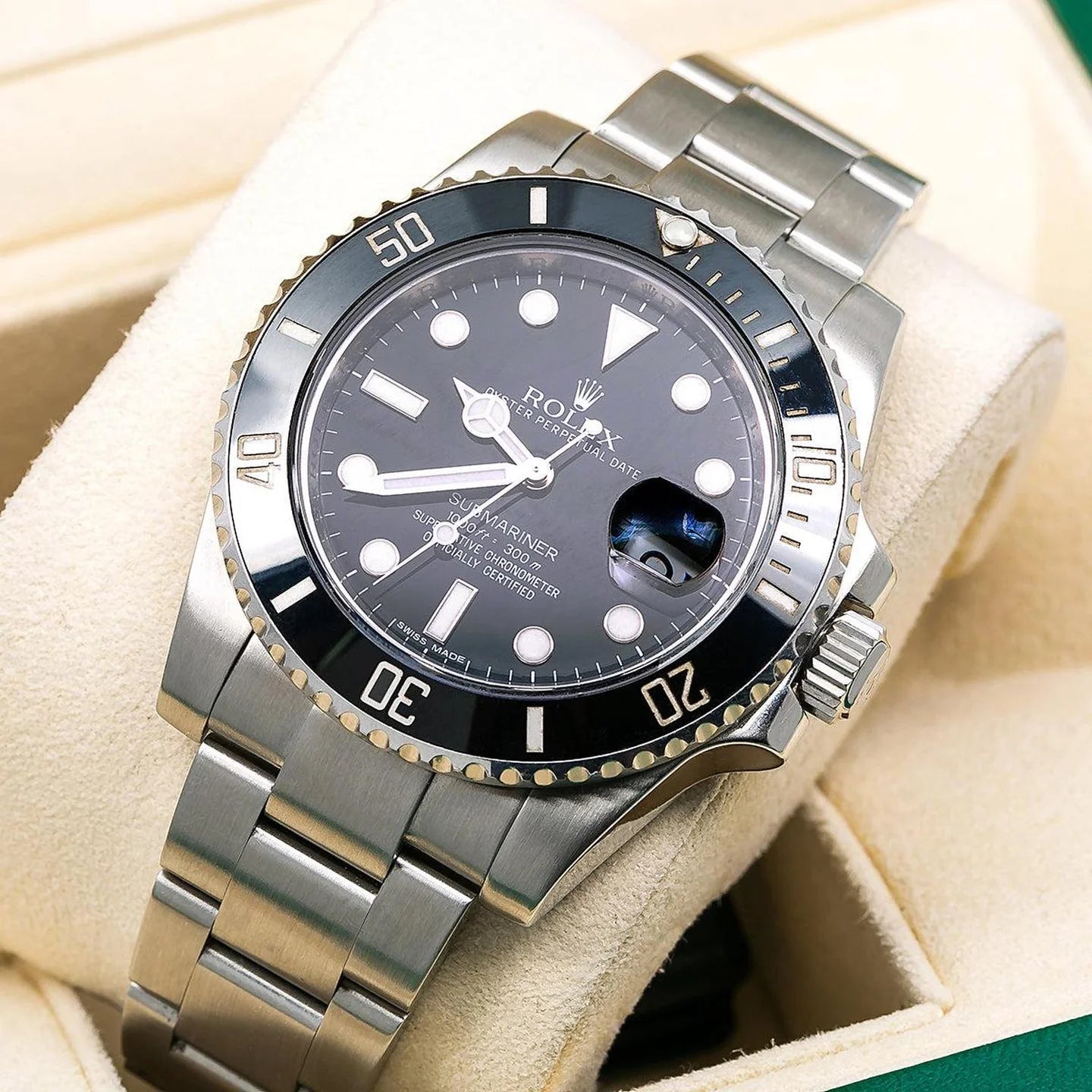 ROLEX SUBMARINER DATE 40MM 116610LN BLACK DIAL BLACK CERAMIC BEZEL STAINLESS STEEL OYSTER BRACELET